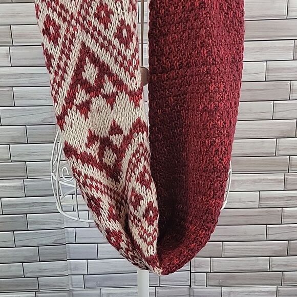 Unbranded acrylic knit infinity scarf One Size - Picture 3 of 7